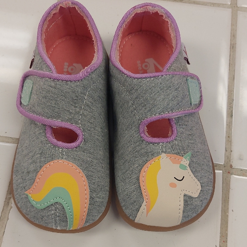 See Kai Run Gray Unicorn Kids Slippers